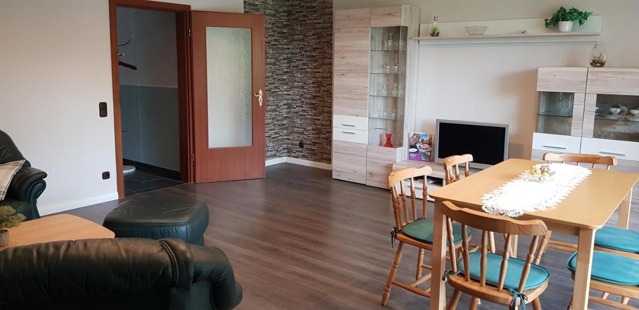 Dustin Apartment *
